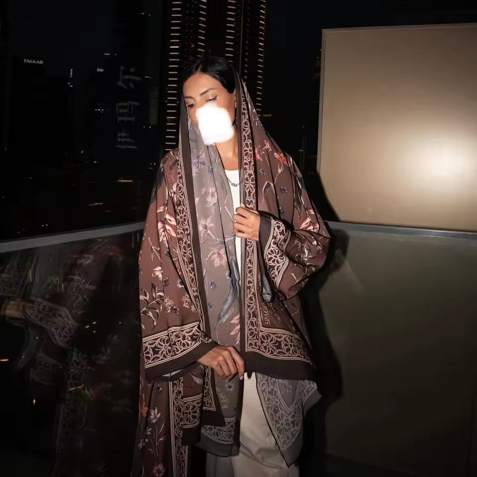 Timeless Abaya Floral Delicate Dubai Style