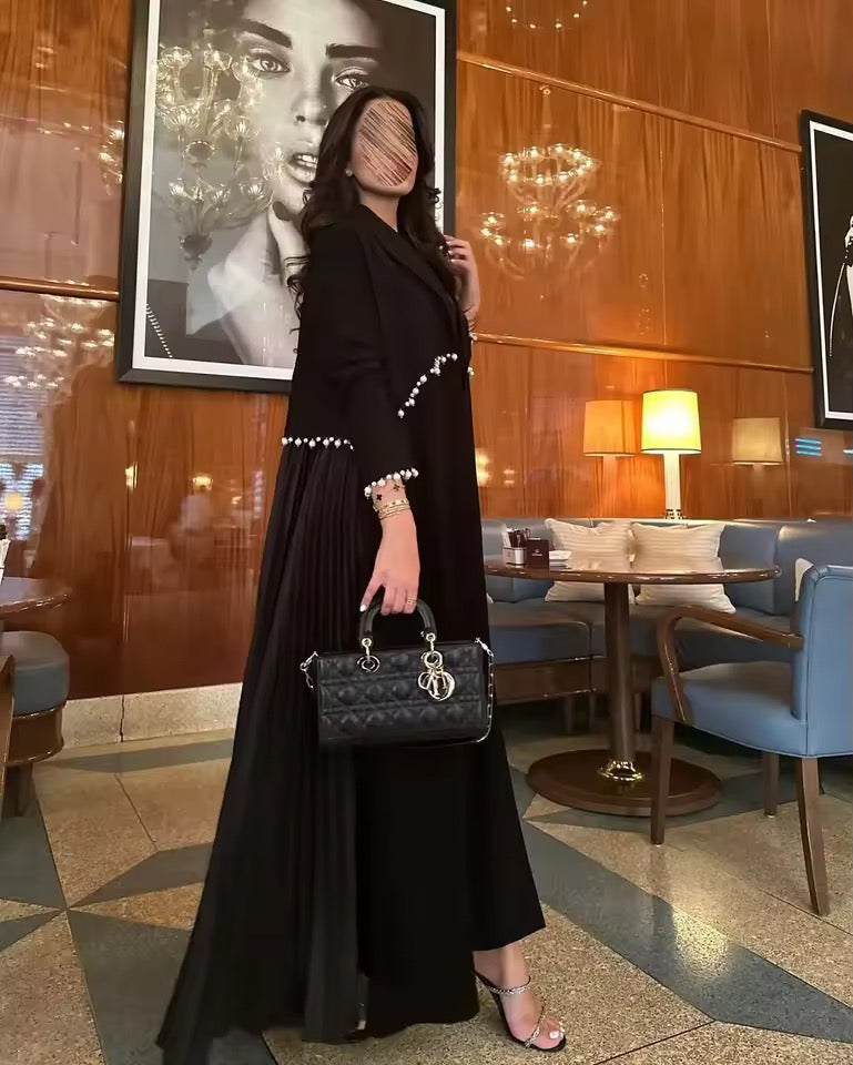 Slit Black Abaya - Long Sleeved Dubai Style Robe